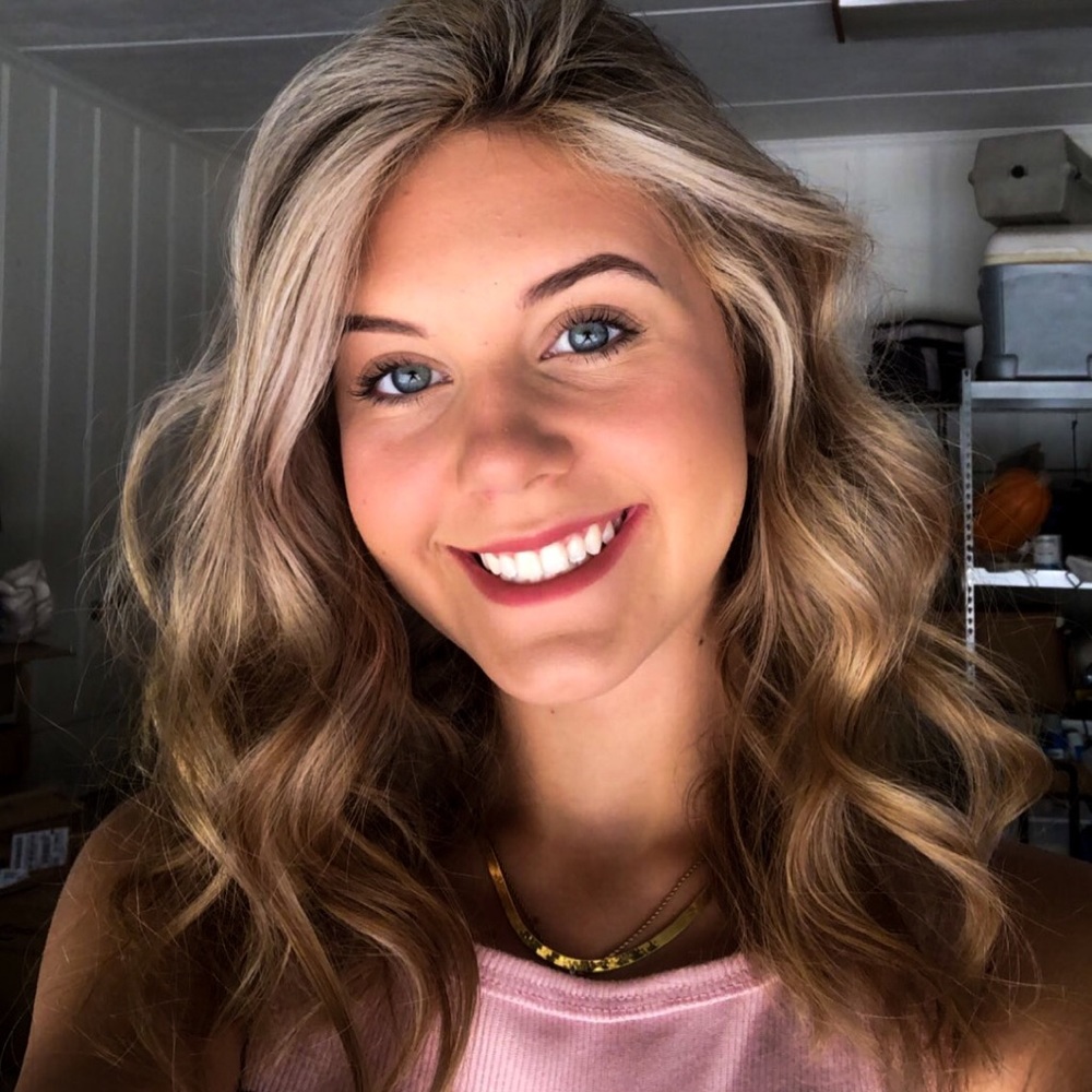 Meet your Posher, Ansley